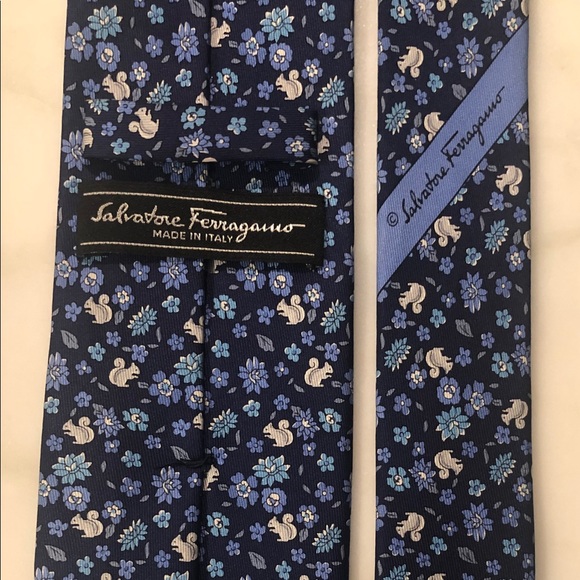 Salvatore Ferragamo Silk Tie - Picture 5 of 7